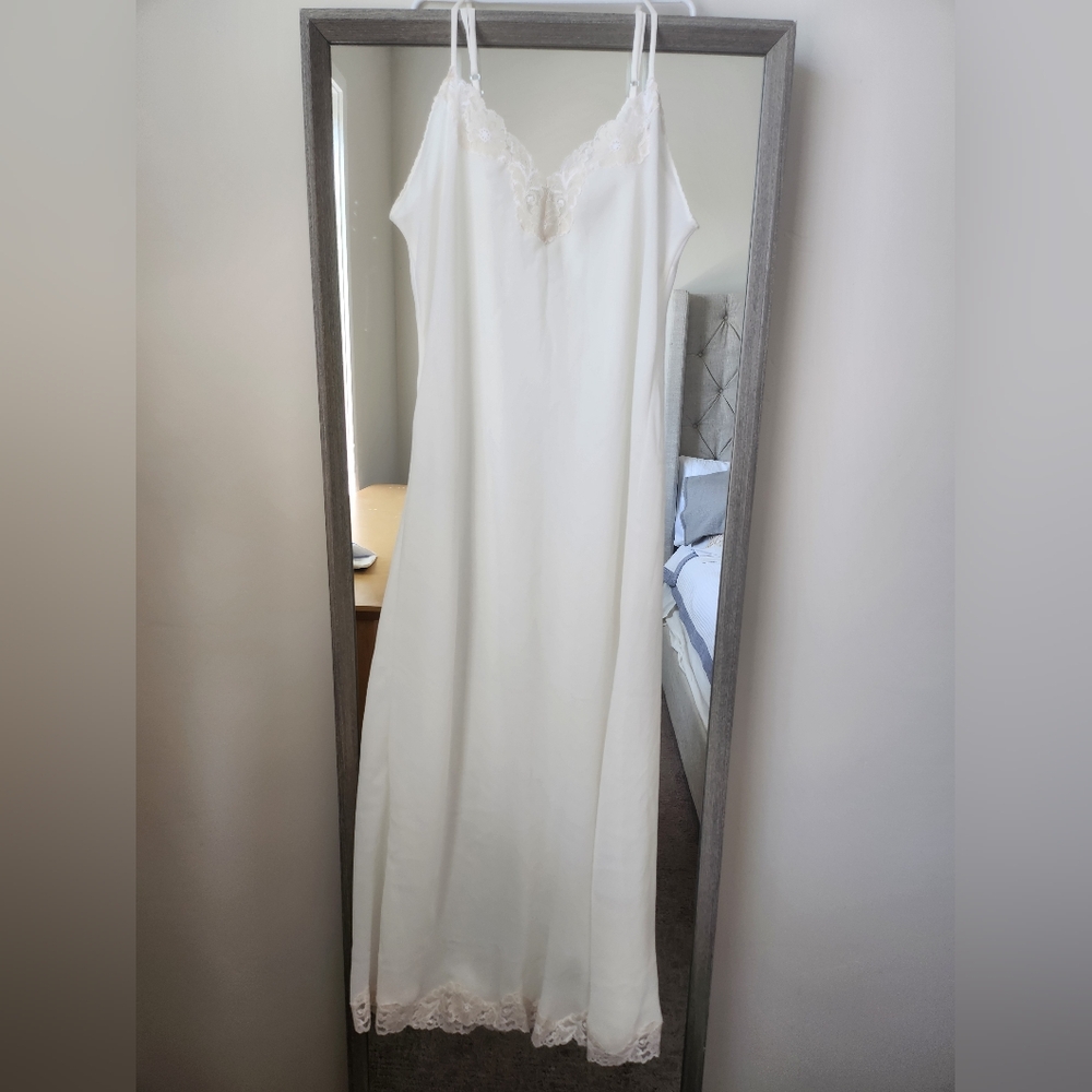 Vintage Lace Night Gown